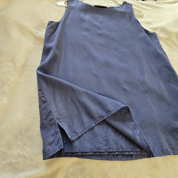 Women's Blue Sleeveless Top - Picture 6 of 7